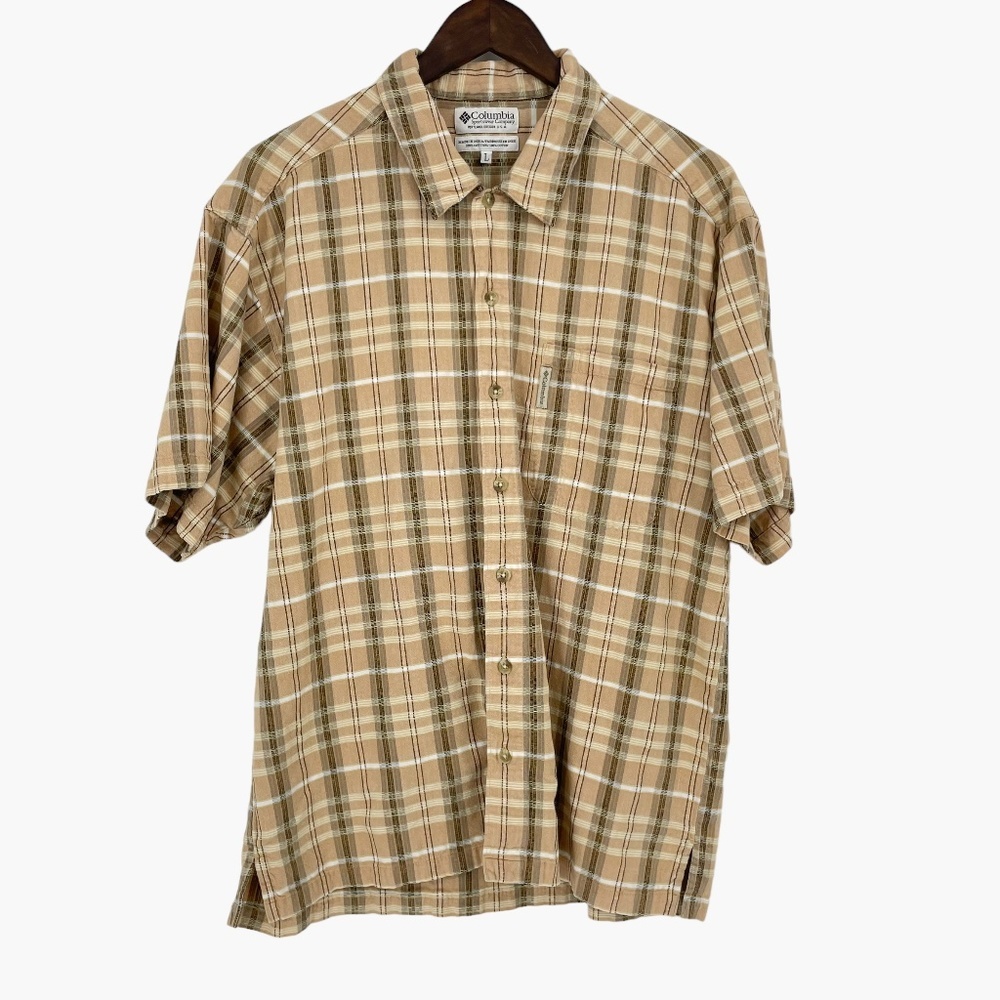 Columbia Tan Plaid Short‎ Sleeve Button Up Shirt
